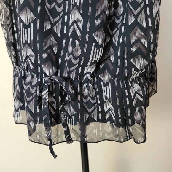 Reitmans Plus Petite 18 Pullover Top Lined Body Sheer Cap Sleeve Black White - Picture 3 of 14